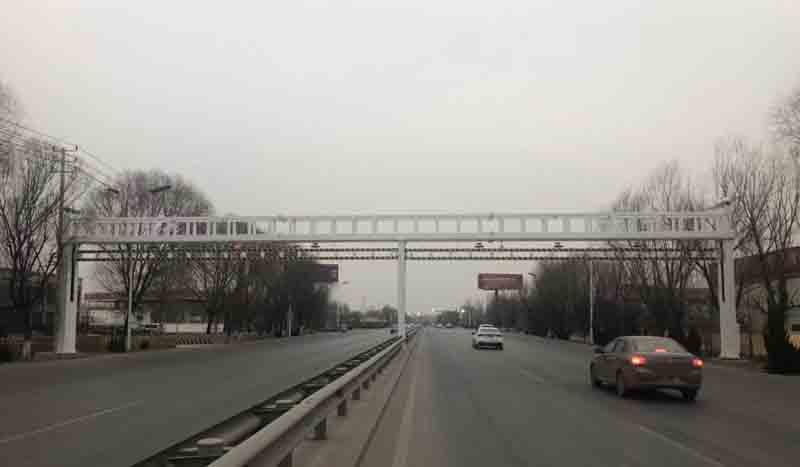 常德公路限高杆
